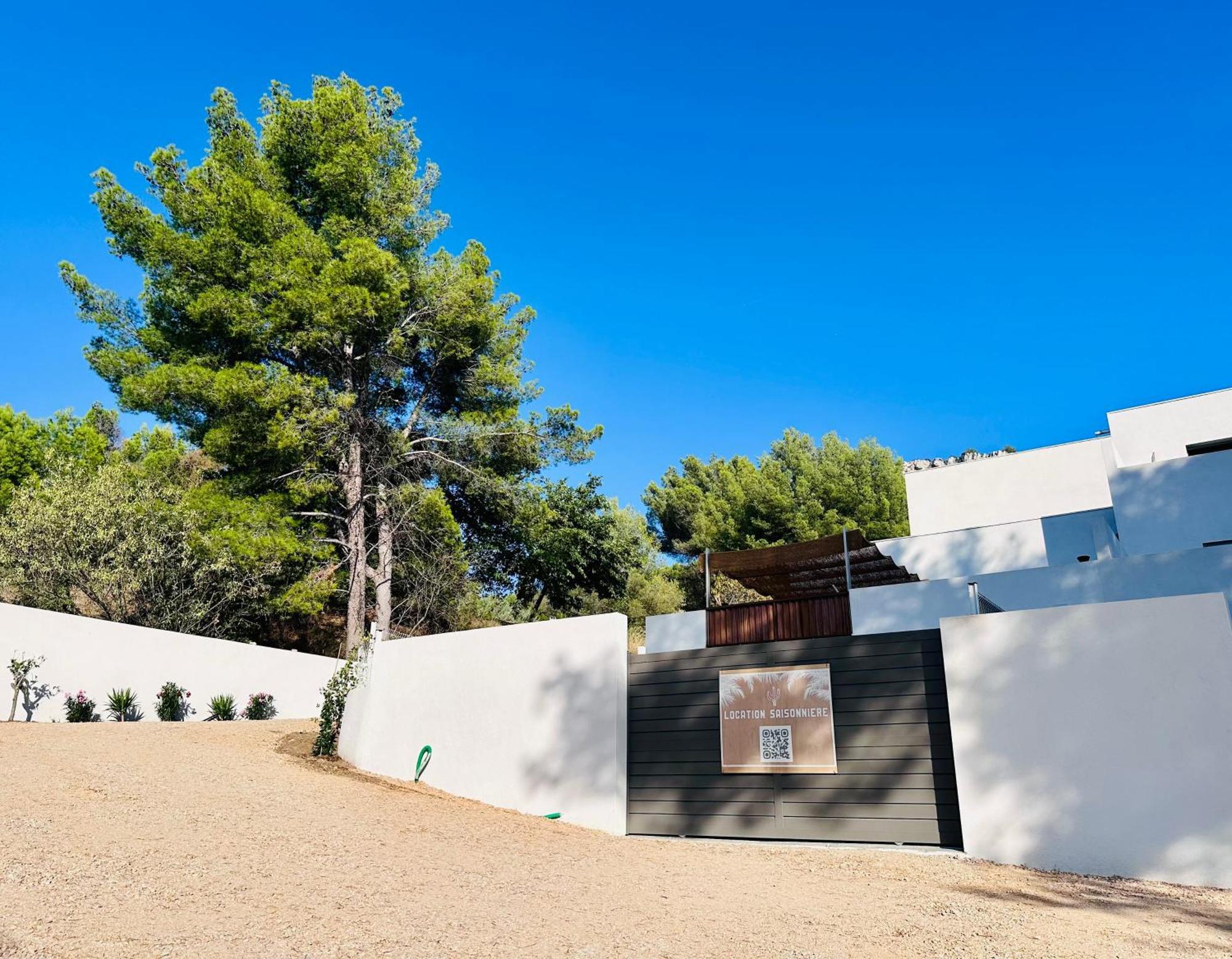 Villa Mathaia Cassis Roquefort-la-Bédoule Exterior photo